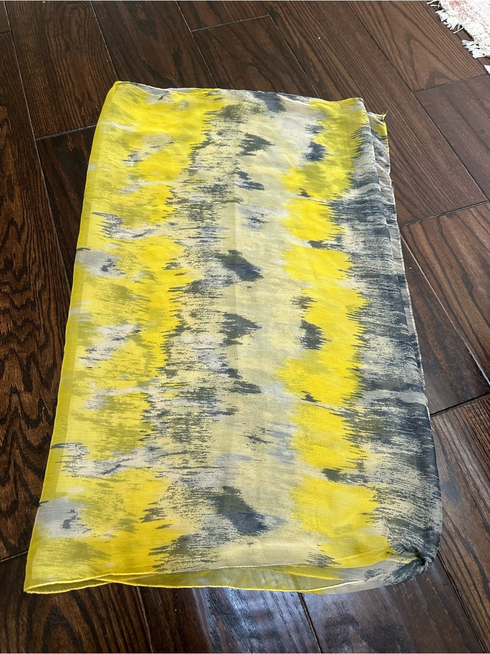 Yellow & Gray Abstract Pattern Lightweight Scarf